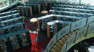 أكبر مكتبة عربية